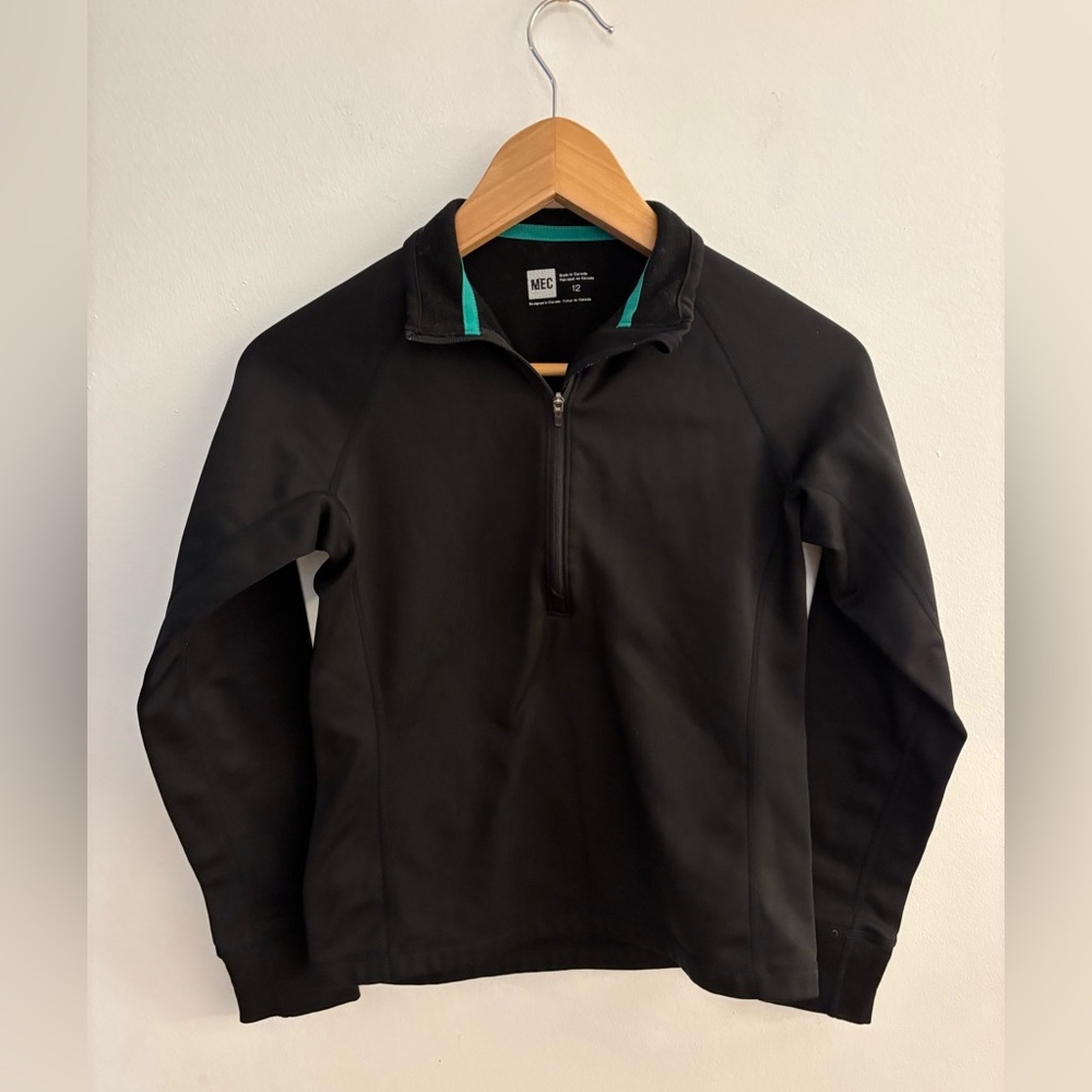 MEC Mountain Equipment Co-op Warm Fleece Lined Half Zip Long sleeved Top Size 12